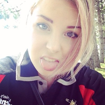 hillarygreen95's profile picture. 