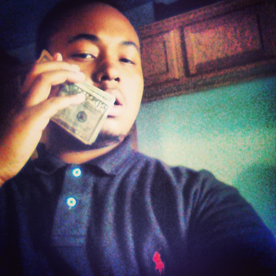 #TeamFollowBack #TeamCrispy #TeamnverBroke#TeamReal#Teamkush#TeamWinnin