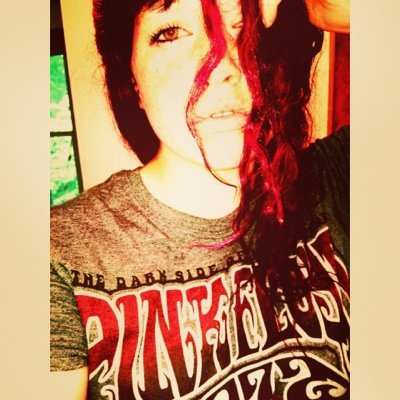 im a girl with a boys name who sings and loves magcon & o2l & jonah lesnick