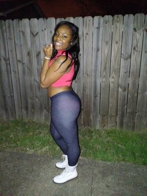 THiCKK GiRLS do it BETTER .....SU17