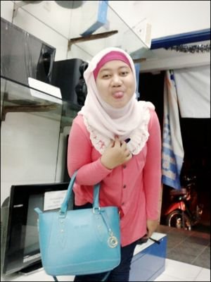 ayumyfivers's profile picture. 