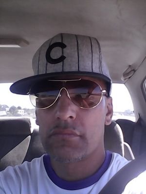 like to chill wit people that keep it