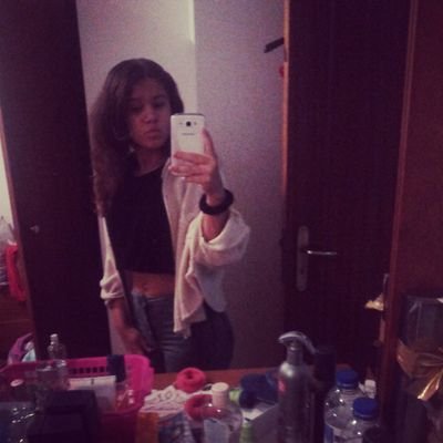 speak words, attitudes show ♥   no one knows the time to say goodbye! ♧♣       I  make the rules and you play my game :B   ♥