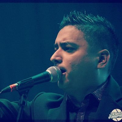 instagram @christiancanta 
Compositor y Cantante Colombiano. christiancanta@hotmail.com 
http://youtube/christianfernandeztv
