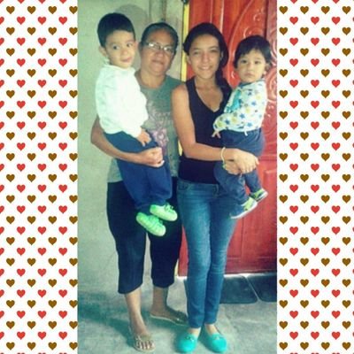 elipesantez01's profile picture. Fuerte es quien llora a escondida s y ríe en público  |PAPA|  #19