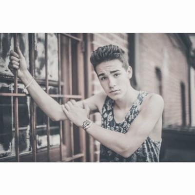 Sierra and Jacob are better than you✨ Sierra followed 8/27/14 and DM