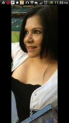 City girl from Houston, loves baseball, jesus, hockey, pilates, art museums and my grandgirls! Finishing my Bachelors Degree at 48..breast cancer survivor