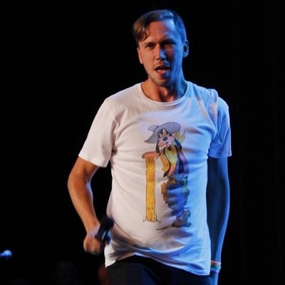 Муж одной жены, отец(пока) двух детей, молодёжный служитель. Новое Поколение Красноярск.