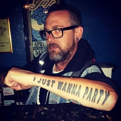 i love music. i hate music. i love motorcycles. i have some random stuff to say. i have a bit of shit to talk. And, i really just want to party... enjoy.