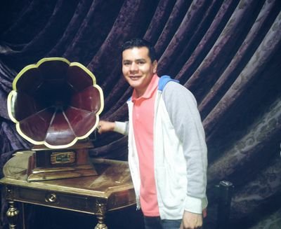 GabrieLeons's profile picture. 