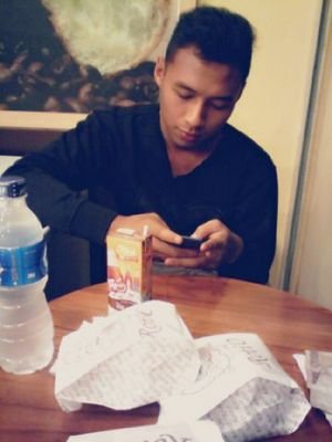 There is one who kisses, and the other who offers a cheek••• selalu ceria ~~