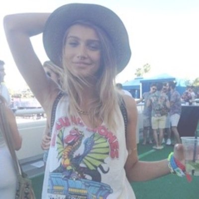 free follow so please follow my main account @snugglemecam