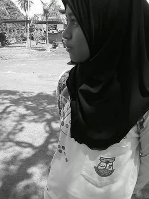 Is better to be real self than we pretend to be others ;)
