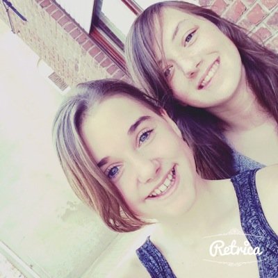 So excited for 5sos-concert! I love 1D & 5sos!  i~follow~back! Xxxxxx :)