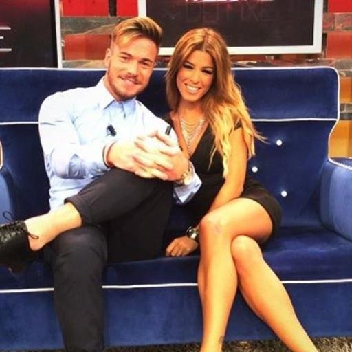Cuenta para apoyar a Oriana, diva de muchos y diosa de aún más personas. Porque todo se consigue confiando en uno mismo.