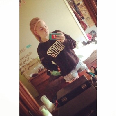 kkuxhaus_10's profile picture. 