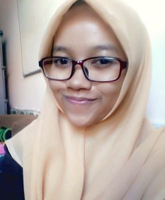 hamba Allah yg insyaallah idealis