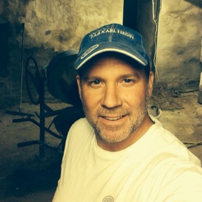 Profile Picture of Daniel Alexson (@murardanne) on Twitter