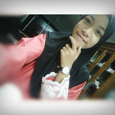 insta : wrdnsf    facebook : wardina sofea                       JOM FOLLOW
