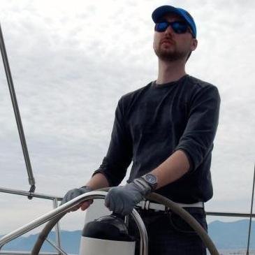 The net-hub for #captains, #skippers, #professionals and passionate for sea and boats.