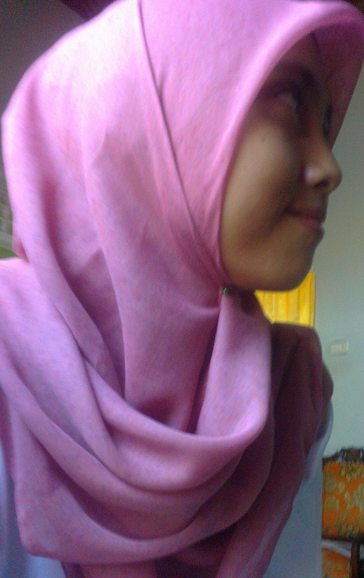 Sahabat sejati saya adalah diri saya sendiri dan Allah :)