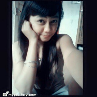 VinaRanella's profile picture. Ramlan♥
path:  Vinaramlan 
I.G:  Vinaramlan
line: vinarmln