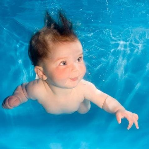 Natación Bebés, infantil y embarazadas. Centro de tratamiento integral infantil. ¡Todo por y para el niñ@ y para los papás y mamás!