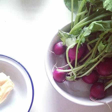 MTHRFD provides delicious, nutritionally balanced, meals, home delivered during the post-partum period.
