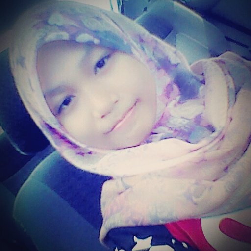 people change,memories don't.i miss the old of you dear bestfriend.nik maisaraa is a perfect friend for me