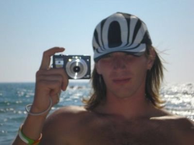 Red_Cat_net's profile picture. Journalist, poet, writer....

https://t.co/pEThYk8YDN