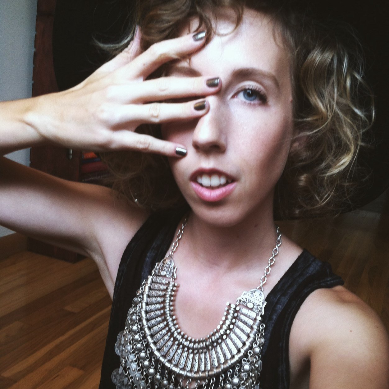 Proud introvert, obsessive learner, and total nerd. I like music and lifting heavy weights.