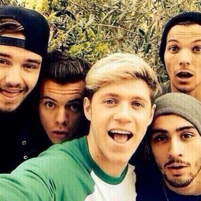 follow @rejectskidniall if this made you smile x