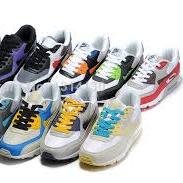 Venta de zapatillas (nike, adidas, air max..), polos, camisetas de fútbol, chandals.. INTERESADOS MD! Precio asequible.