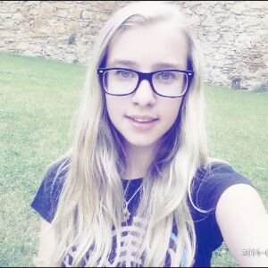 •14 years old 
•Austria 
•casper ✌
