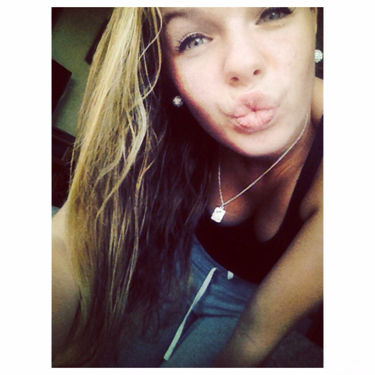 always smile no mather what ! ♡.