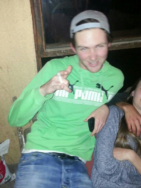 YipitsThomas's profile picture. Partial. Mortal. Loyal