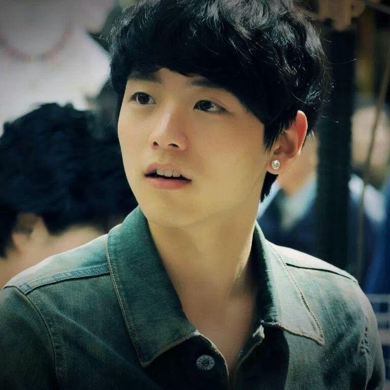 1994.08.22 - loved by @FU_eyoung who forced to be my girlfriend