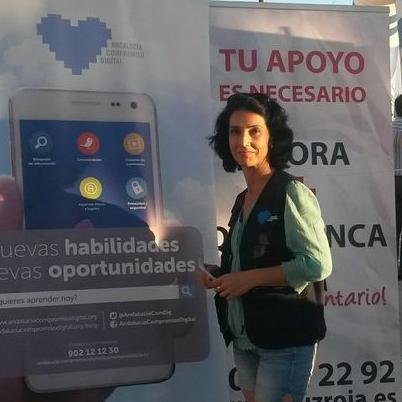 Trabajadora Social-Demócrata-Socialista-Feminista-Trabajadora-Esposa-Amiga-Madre-Hija... y lo que haga falta......