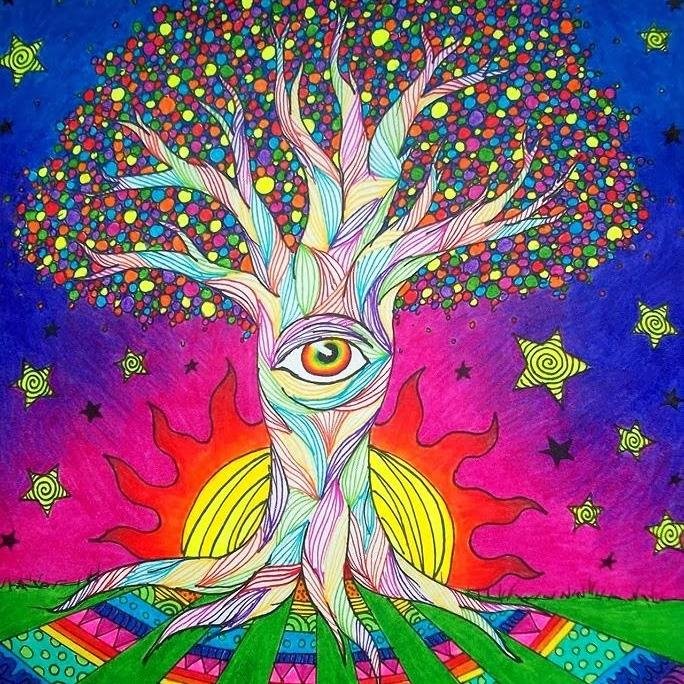 Voyerista empedernido, me encanta el arte y disfrutar de una buena conversación.