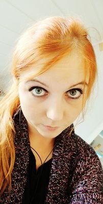 There´s not a lot to say about me. I just love music and dreaming.