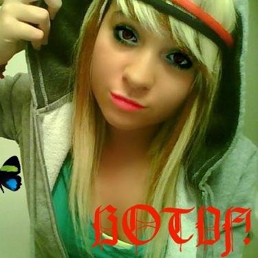 MCR, BOTDF and BVB are the best bands I've ever heard! Looking for love and I love art too :)