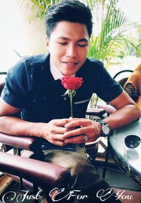 Mumutalib's profile picture. Aku tidak kisah berapa kali Izrail datang merenungku, Tetapi aku kisah apakah yang sedang aku lakukan di saat itu