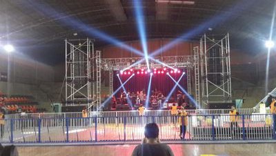 Proveedor mayorista de sistemas de sonido y luces para todo tipo de eventos nacionales e internacionales. contactos 0991680221- germantorresdj@hotmail.com