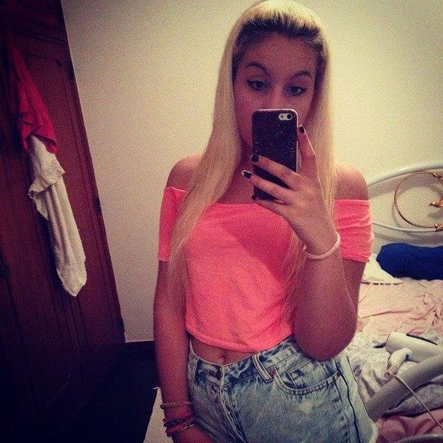 Sou linda , só precisam saber isso. https://t.co/ot5c5vJPft