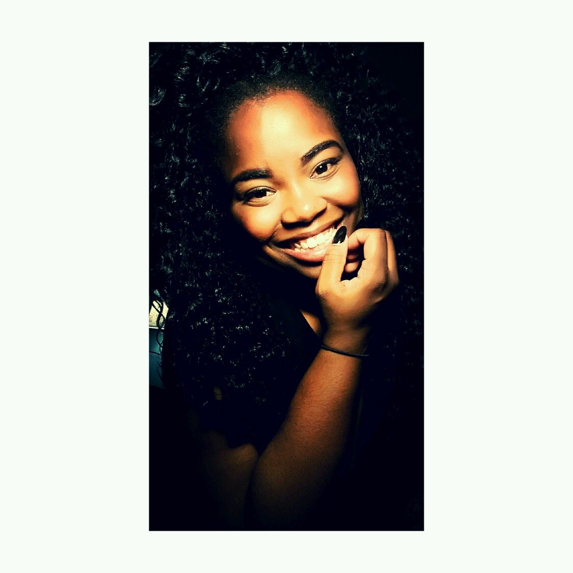Instagram-Kalah_Shay Vine-Kalah_Shay Youtube-Kalah Shay