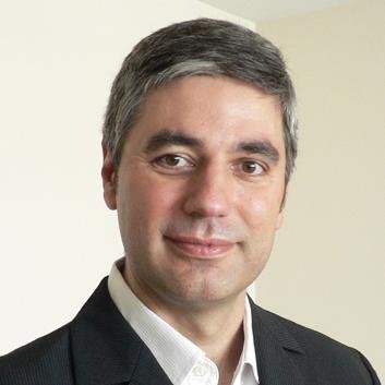 Fondateur de @waya_tech, ESN experte #Symfony et spécialisée dans le développement d'applications web et mobile à fortes valeurs ajoutées