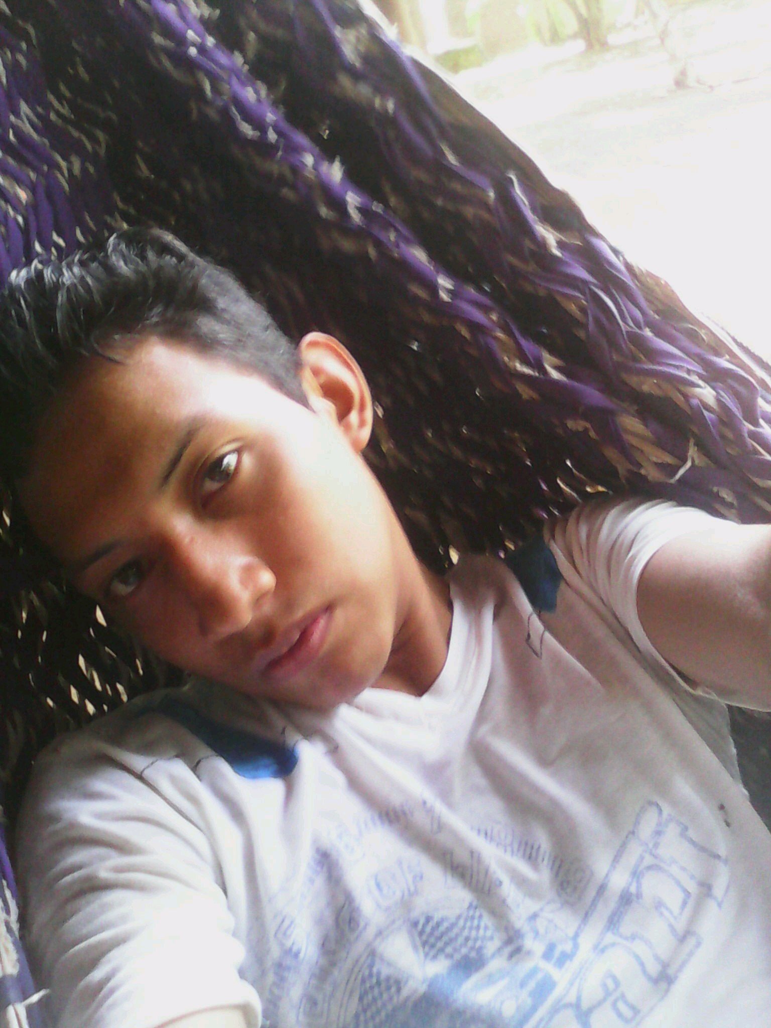 hugohernandz201's profile picture. @Carlos