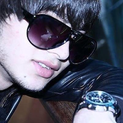 adam9871's profile picture. 