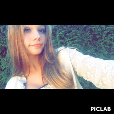 Babe, ik ben er altijd voor je, je kan altijd alles tegen me zeggen loveyouuxx ~ 15 jaar ~ Nsg Nijmegen ~ snapchat: Maud130899 ~