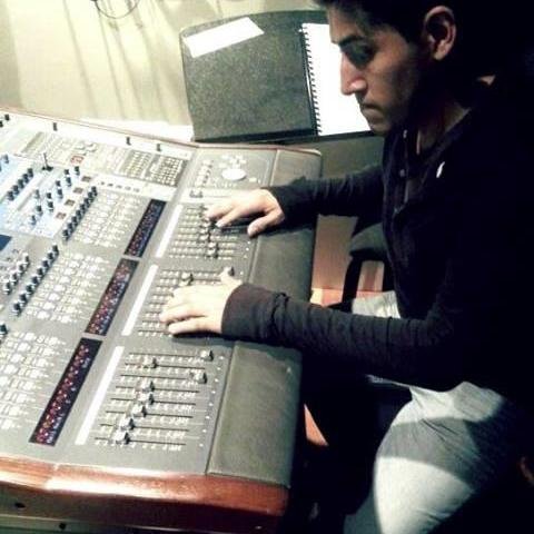Instagram @mEscobaroMusic - 
eMail mEscobarMusic@gmail.com